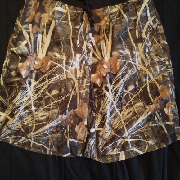 🔥REALTREE SHORTS🔥CAMO💗 - Picture 4 of 4